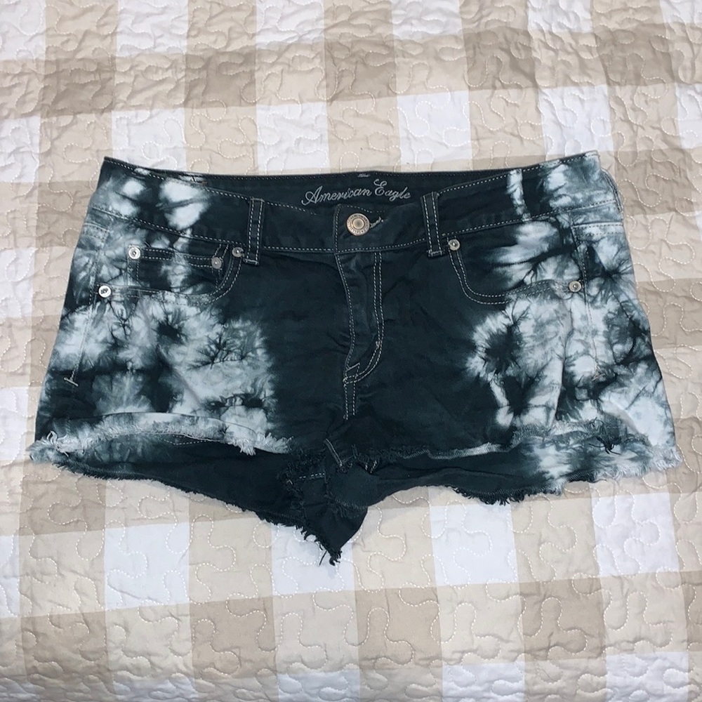 AE tye dye short